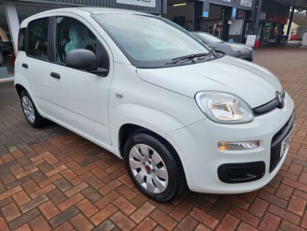 FIAT PANDA 1.2 Panda My 1.2 69 Bhp Pop *** 16,000 MILES ONLY ***2016 PRIVATE NUMBER PLATE INC