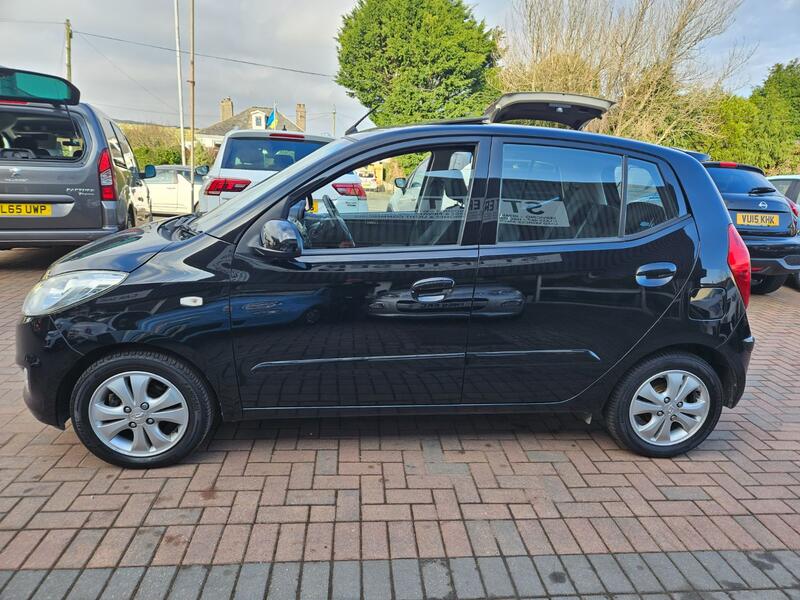 HYUNDAI I10