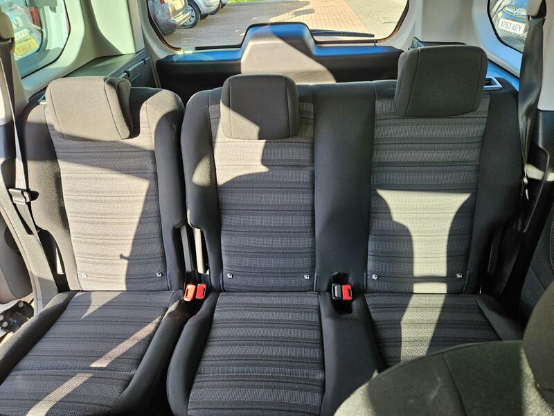 VAUXHALL COMBO LIFE