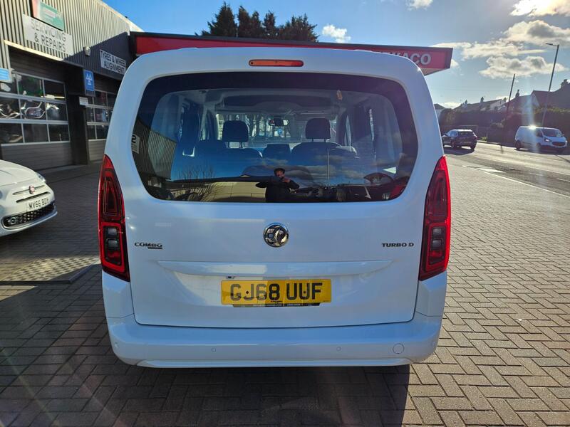 VAUXHALL COMBO LIFE