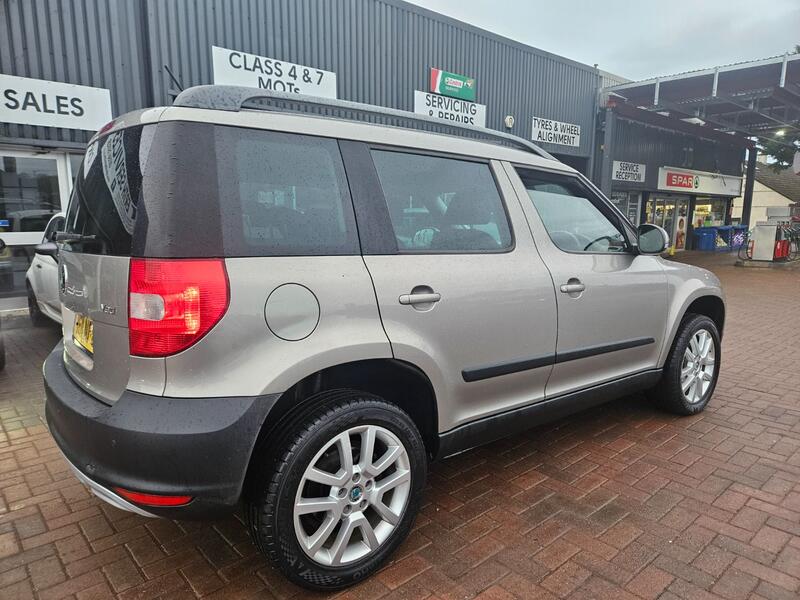 SKODA YETI