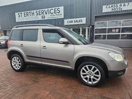 SKODA YETI 2.0 TDI Elegance