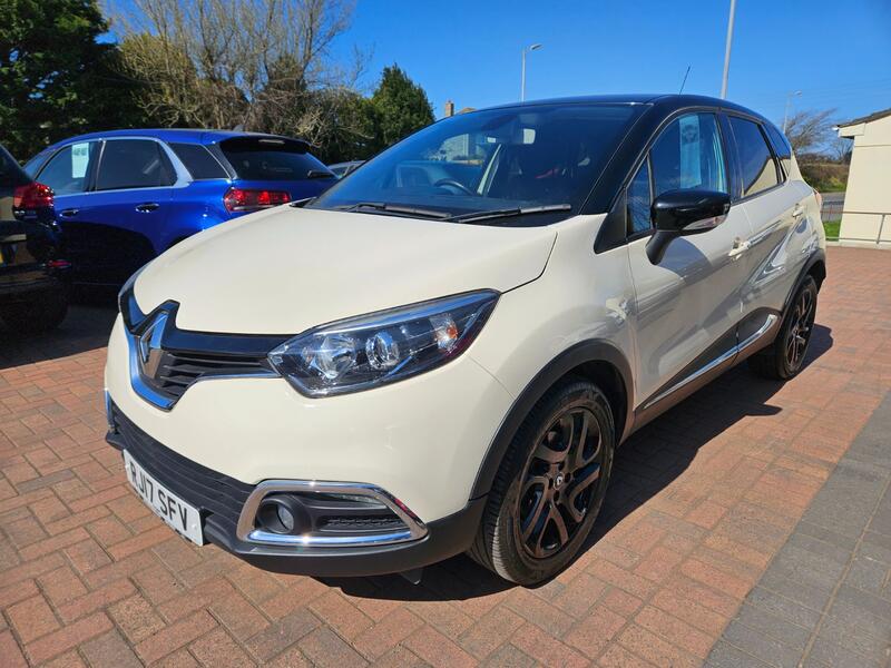 RENAULT CAPTUR