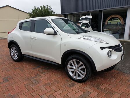 NISSAN JUKE 1.5 ACENTA DCI  WHITE ***64,000 MILES ***NOW SOLD***